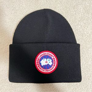 Canada Goose Wool Arctic Disk Toque Unisex